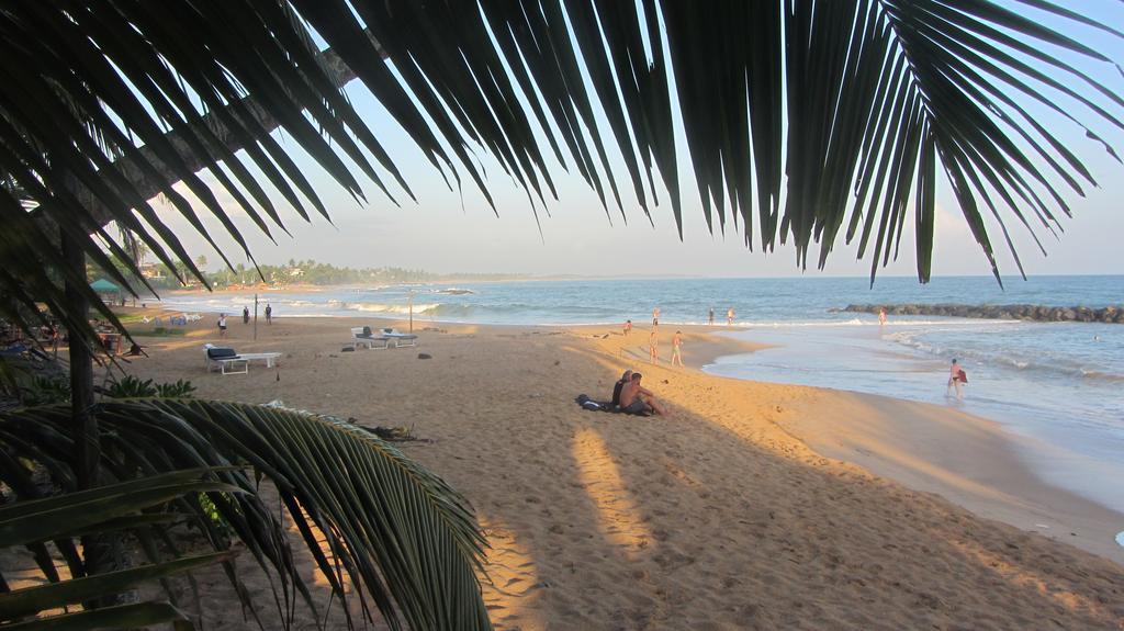 Shanika Beach Inn Tangalle Exterior foto