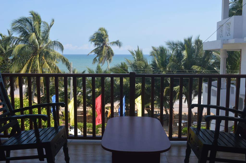 Shanika Beach Inn Tangalle Exterior foto