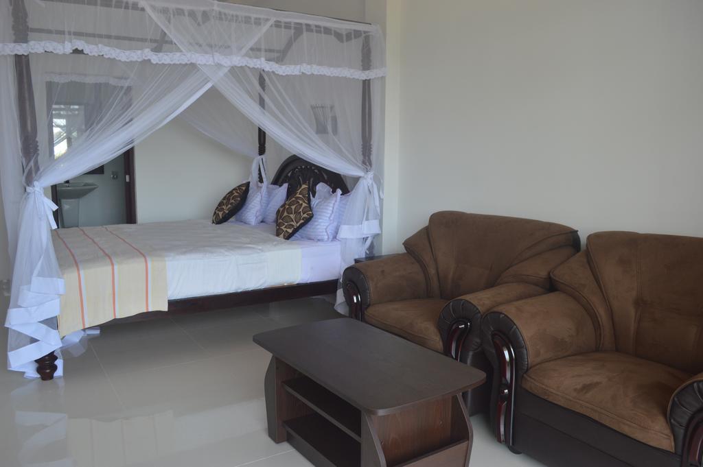Shanika Beach Inn Tangalle Exterior foto